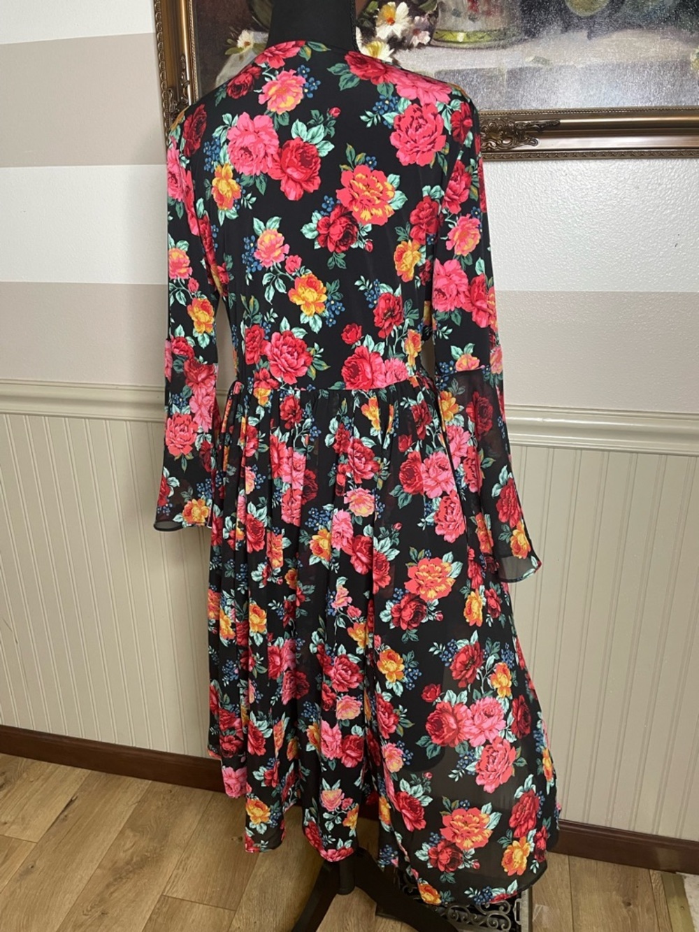 Torrid MINI CHIFFON AND STUDIO
KNIT SURPLICE
DRESS Black Floral Dress - Picture 6 of 17